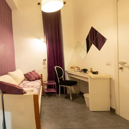 Cento Passi Dal Vaticano 住宿加早餐酒店 3*