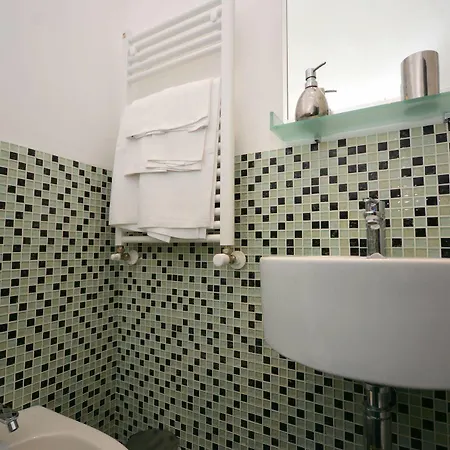 Cento Passi Dal Vaticano B&B 로마